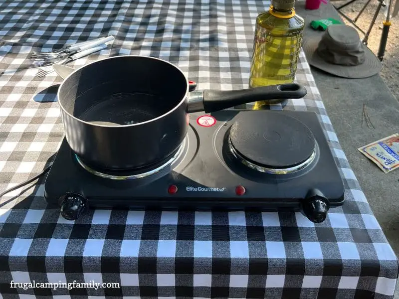 Boiling Water for Camping Gravy